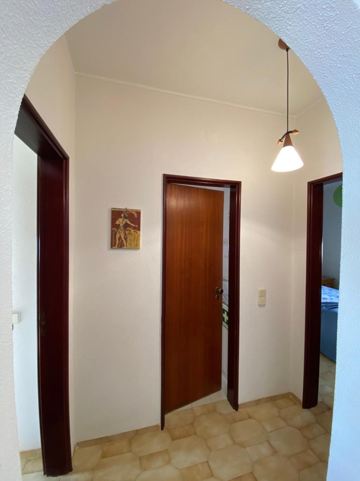 Silver Moon Beach House 拉哥斯 外观 照片